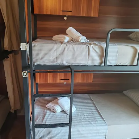 Pulp Fiction * 扎达尔